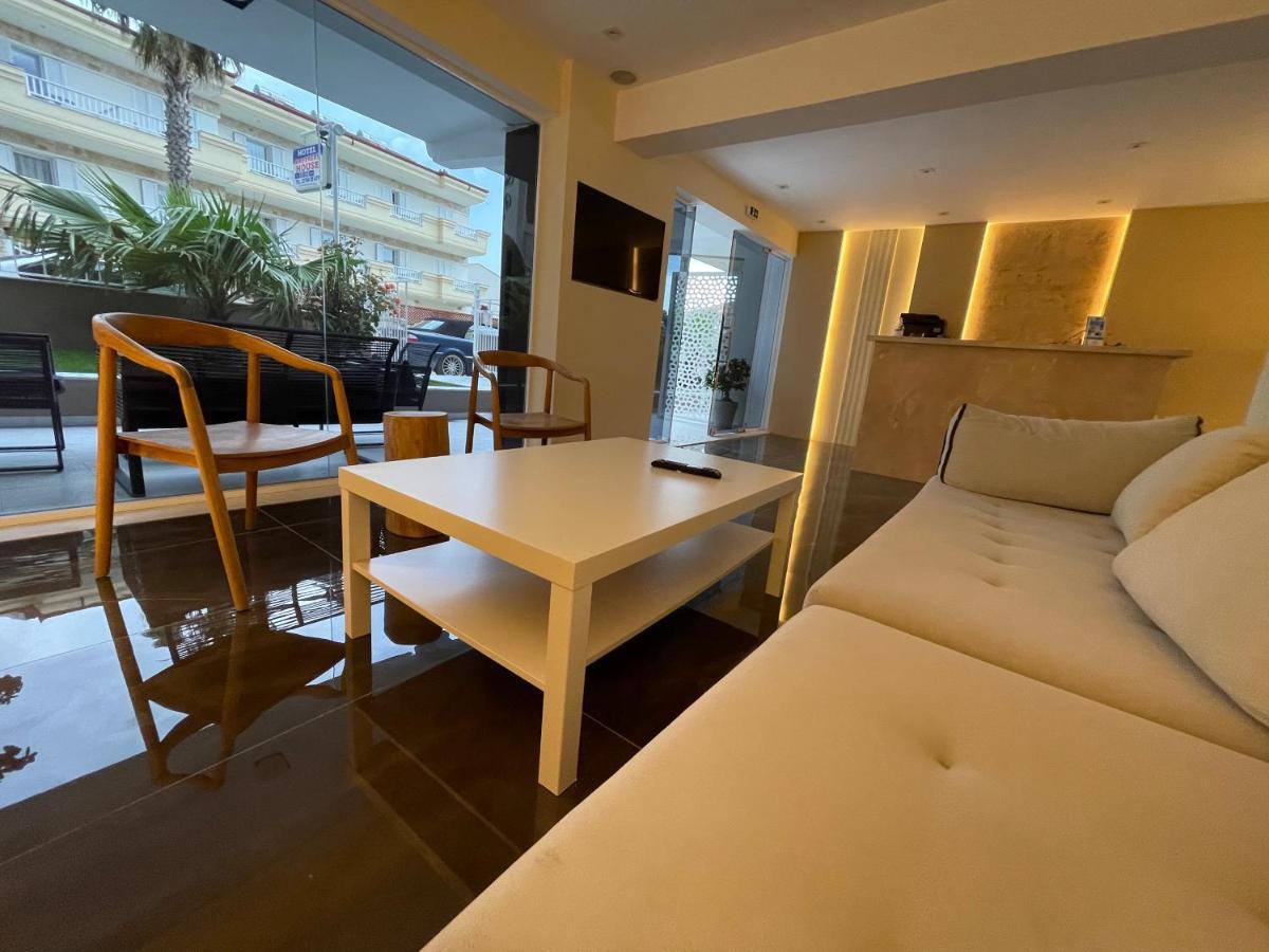 Brother'S House Kallithea  ภายนอก รูปภาพ